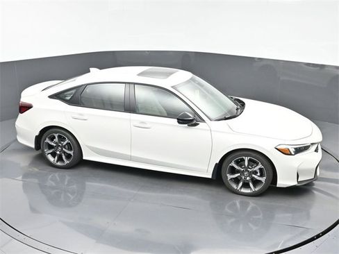 New 2025 Honda Civic Sport Touring image 31