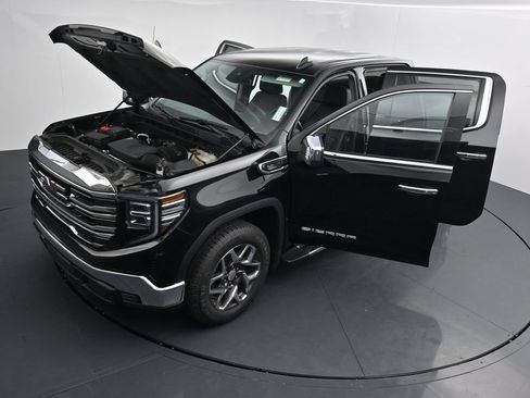 Used 2023 GMC Sierra 1500 SLT w/ SLT Premium Package AWD/4WD image 40