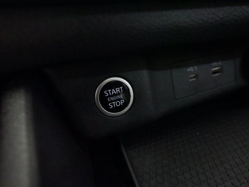 Certified 2023 Nissan Rogue SV w/ SV Premium B Package image 31