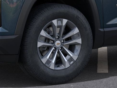 New 2026 Chevrolet Equinox LT w/ Convenience Package II AWD/4WD image 33