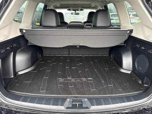 Used 2023 Subaru Forester Limited image 15