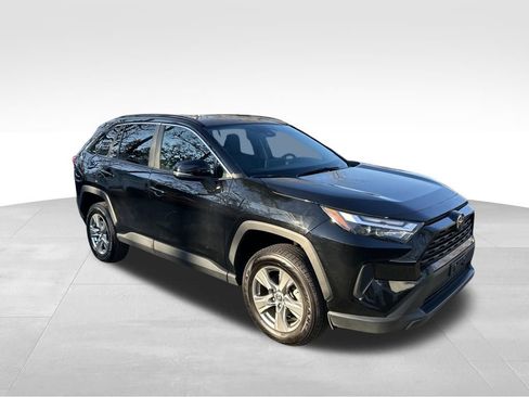 Used 2024 Toyota RAV4 XLE image 7