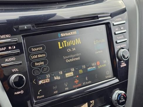 Used 2021 Nissan Murano SL image 29