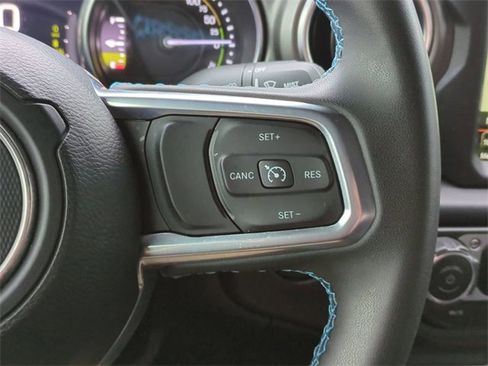 Used 2023 Jeep Wrangler Unlimited Rubicon 4xe image 24