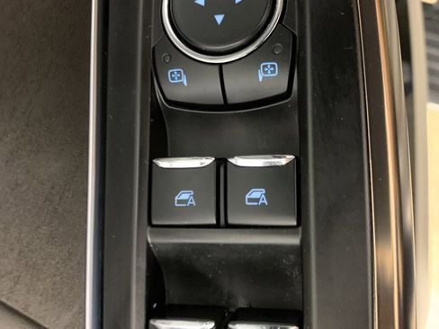 Used 2024 Ford F150 Platinum w/ Equipment Group 703A Plus image 18