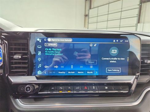 Used 2023 Chevrolet Silverado 1500 High Country image 29