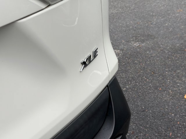 Certified 2021 Toyota RAV4 XLE Premium FWD image 17