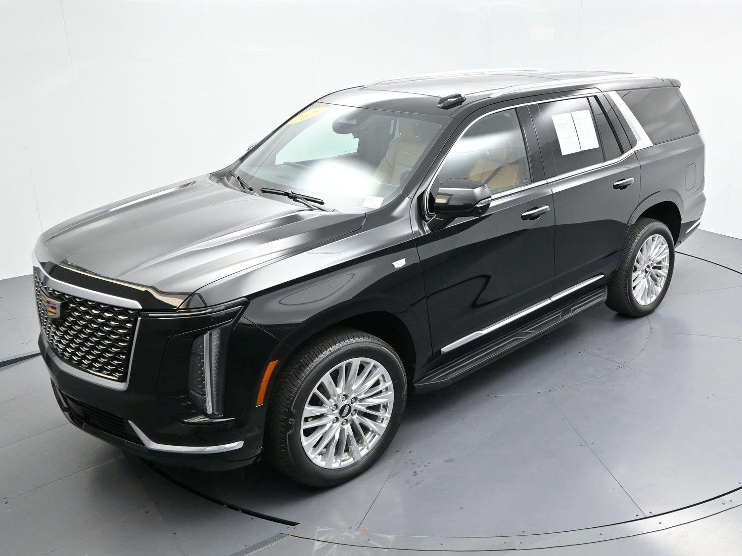 Certified 2025 Cadillac Escalade Premium Luxury AWD/4WD image 48