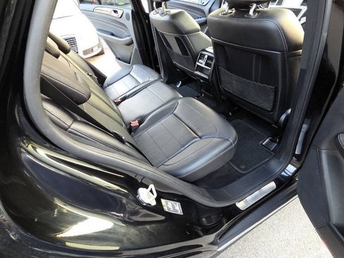 Used 2015 Mercedes-Benz ML 350 4MATIC image 43