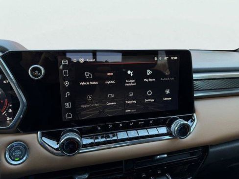 New 2026 GMC Canyon AT4 image 18