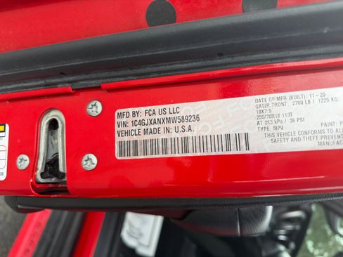 Used 2021 Jeep Wrangler Sport image 25