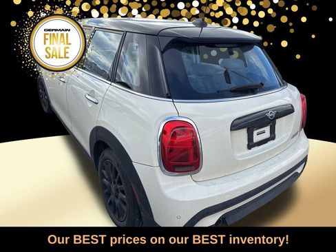 Used 2022 MINI Cooper 4-Door Hardtop image 3