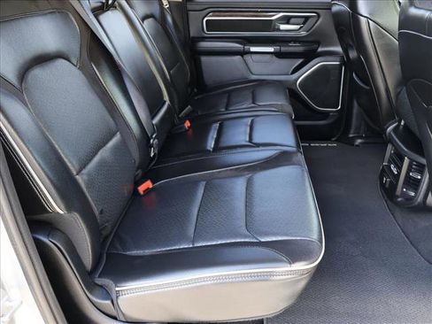 Used 2019 RAM 1500 Laramie w/ Off Road Group AWD/4WD image 23