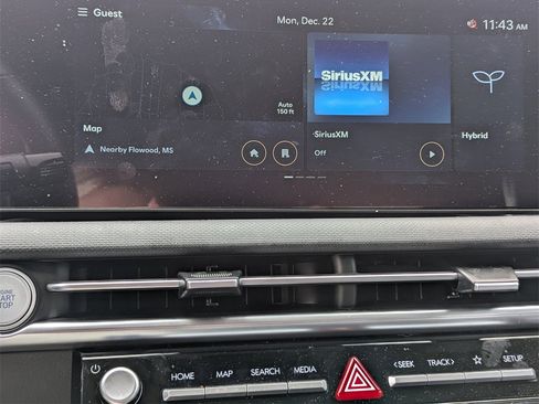 Certified 2025 Hyundai Tucson SEL image 10