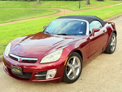 Used 2007 Saturn Sky w/ Premium Trim Pkg image 1