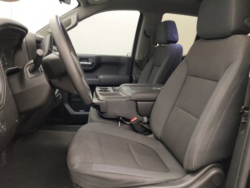 Used 2019 Chevrolet Silverado 1500 Custom w/ Custom Value Package RWD image 17