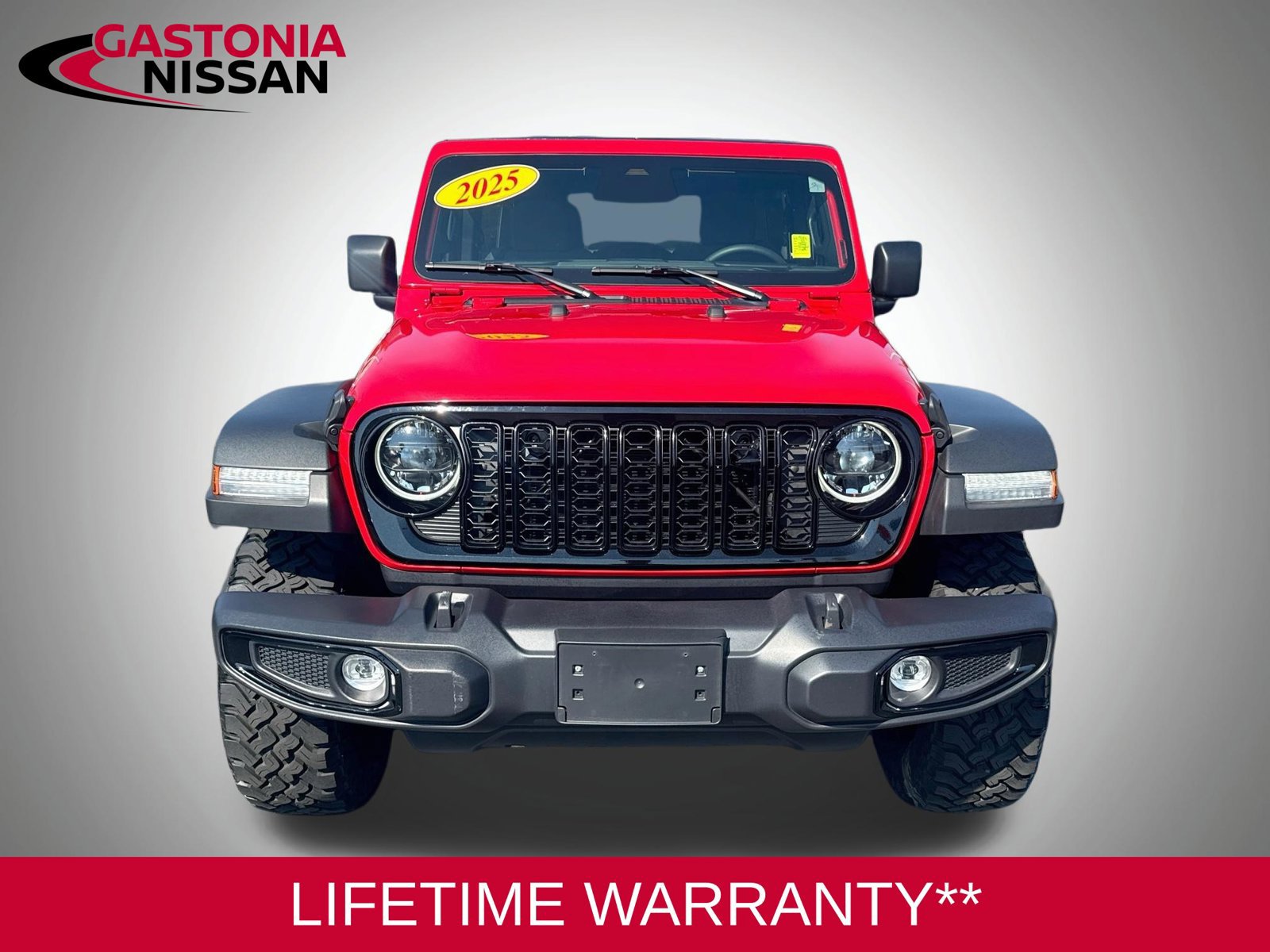 Used 2025 Jeep Wrangler Unlimited Sport AWD/4WD image 2