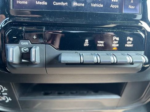 Certified 2026 RAM 2500 Big Horn AWD/4WD image 26
