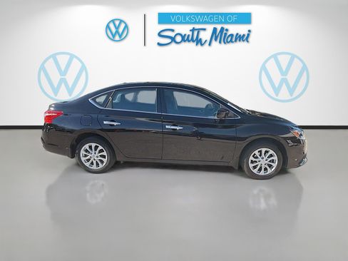 Used 2019 Nissan Sentra SV image 8