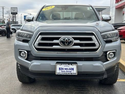 Used 2021 Toyota Tacoma Limited w/ Blackout Package (TMS) image 4