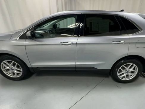 Used 2022 Ford Edge SEL AWD/4WD image 5