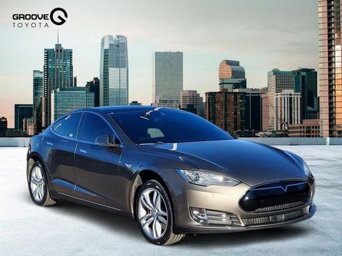 Used 2015 Tesla Model S P85D image 8