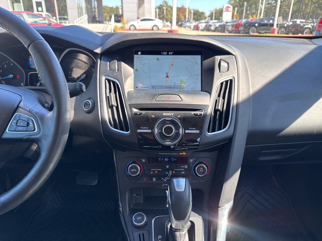 Used 2016 Ford Focus Titanium w/ Titanium Technology Package FWD image 25