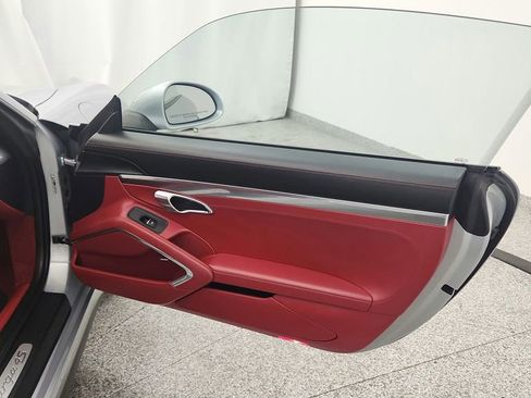 Used 2015 Porsche 911 Targa 4S image 28