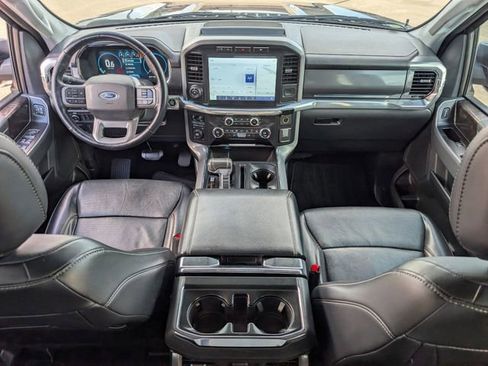 Used 2021 Ford F150 Lariat w/ Tow Technology Package image 12