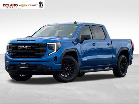 Used 2022 GMC Sierra 1500 Elevation w/ X31 Off-Road Package AWD/4WD image 1