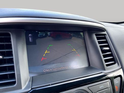 Used 2020 Nissan Pathfinder SV AWD/4WD image 24