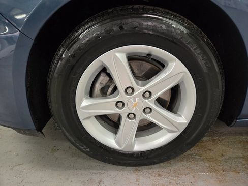 Used 2024 Chevrolet Malibu LS FWD image 13
