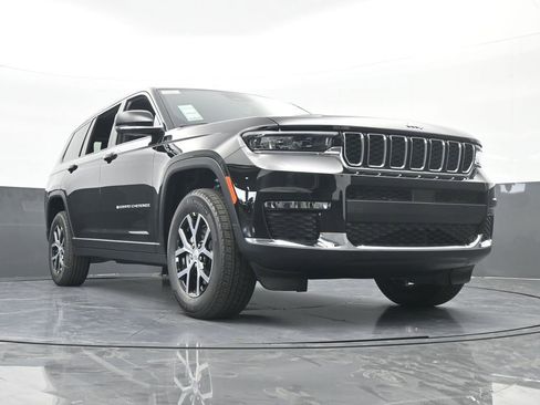 Used 2025 Jeep Grand Cherokee L Limited image 59