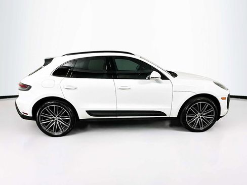 Used 2025 Porsche Macan image 8