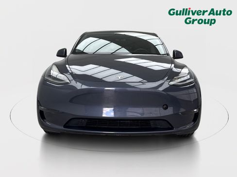 Used 2021 Tesla Model Y Long Range AWD/4WD image 14