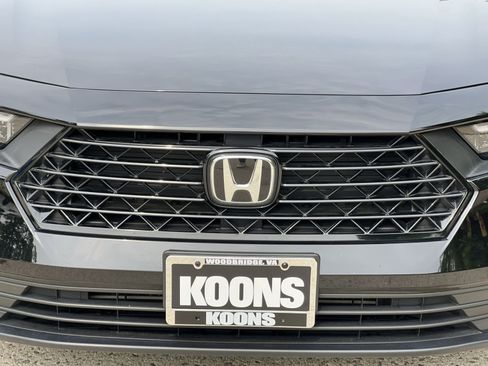 Used 2024 Honda Accord EX image 12