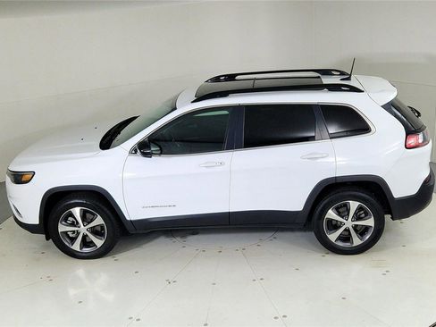 Used 2022 Jeep Cherokee Limited image 42