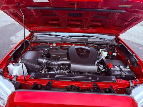 Used 2023 Toyota Tacoma TRD Sport image 27