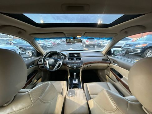 Used 2009 Honda Accord EX-L image 25
