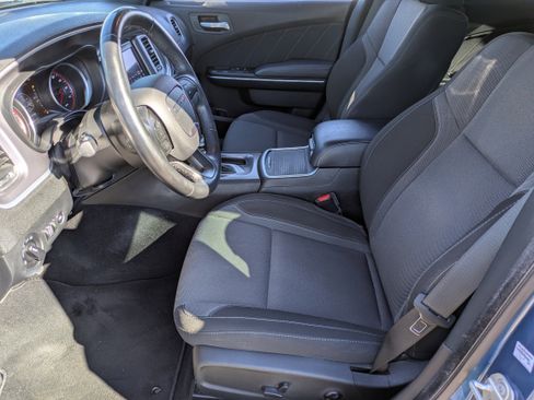 Used 2020 Dodge Charger SXT image 16