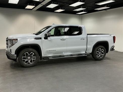 New 2026 GMC Sierra 1500 SLT w/ SLT Premium Package AWD/4WD image 2