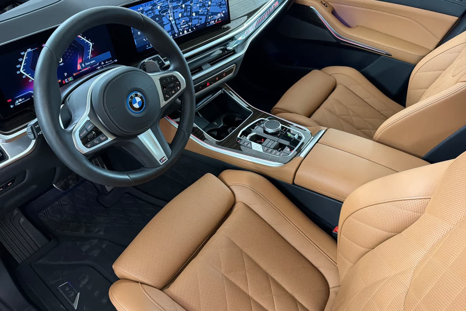 Used 2026 BMW X5 xDrive50e w/ M Sport Package AWD/4WD image 11