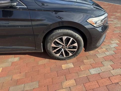 Used 2024 Volkswagen Jetta S FWD image 17