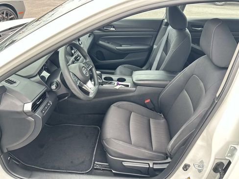 Used 2021 Nissan Altima 2.5 S FWD image 19
