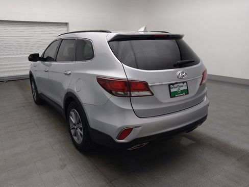 Used 2019 Hyundai Santa Fe XL SE FWD image 5