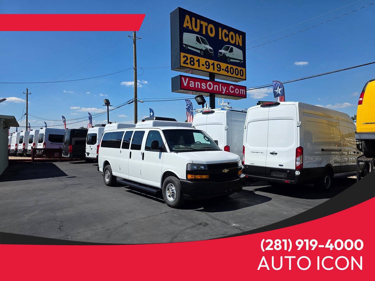 Used 2022 Chevrolet Express 3500 LS RWD image 1
