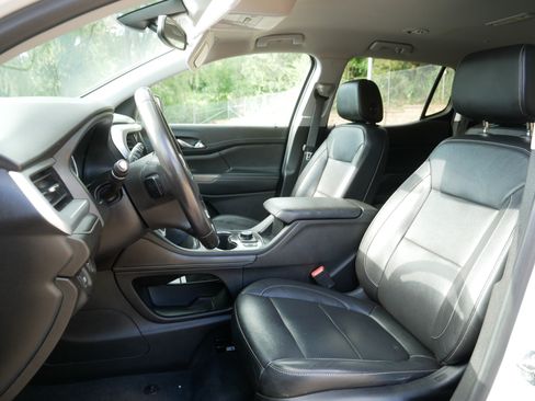Used 2020 GMC Acadia SLT AWD/4WD image 33