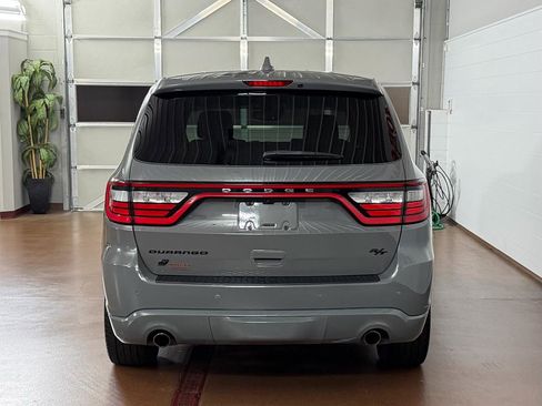 Used 2019 Dodge Durango R/T w/ Technology Group AWD/4WD image 4