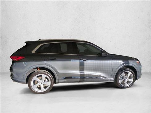 New 2025 Audi Q5 Premium Plus image 4