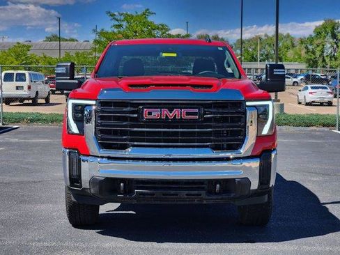 Used 2024 GMC Sierra 2500 Pro w/ Convenience Package RWD image 8